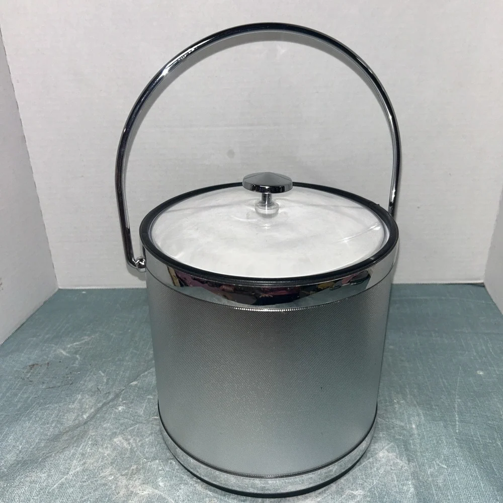 ICE BUCKET Vintage Elegance by Kraftware Silver Mesh Chrome Handle Made in USA